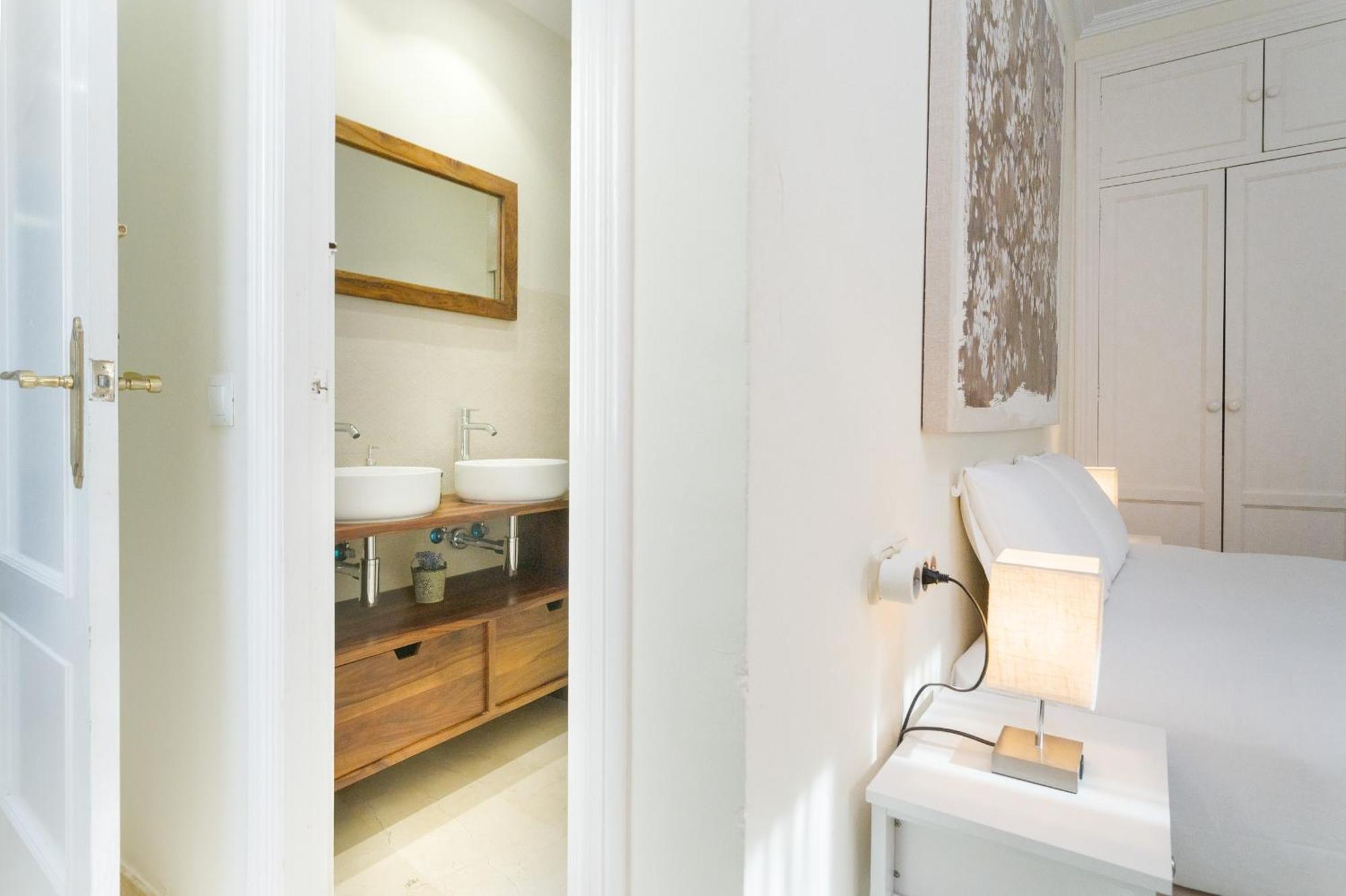 Wide With Terrace & Parking- 3Bd 2Bth- Alfalfa Sevilla Buitenkant foto