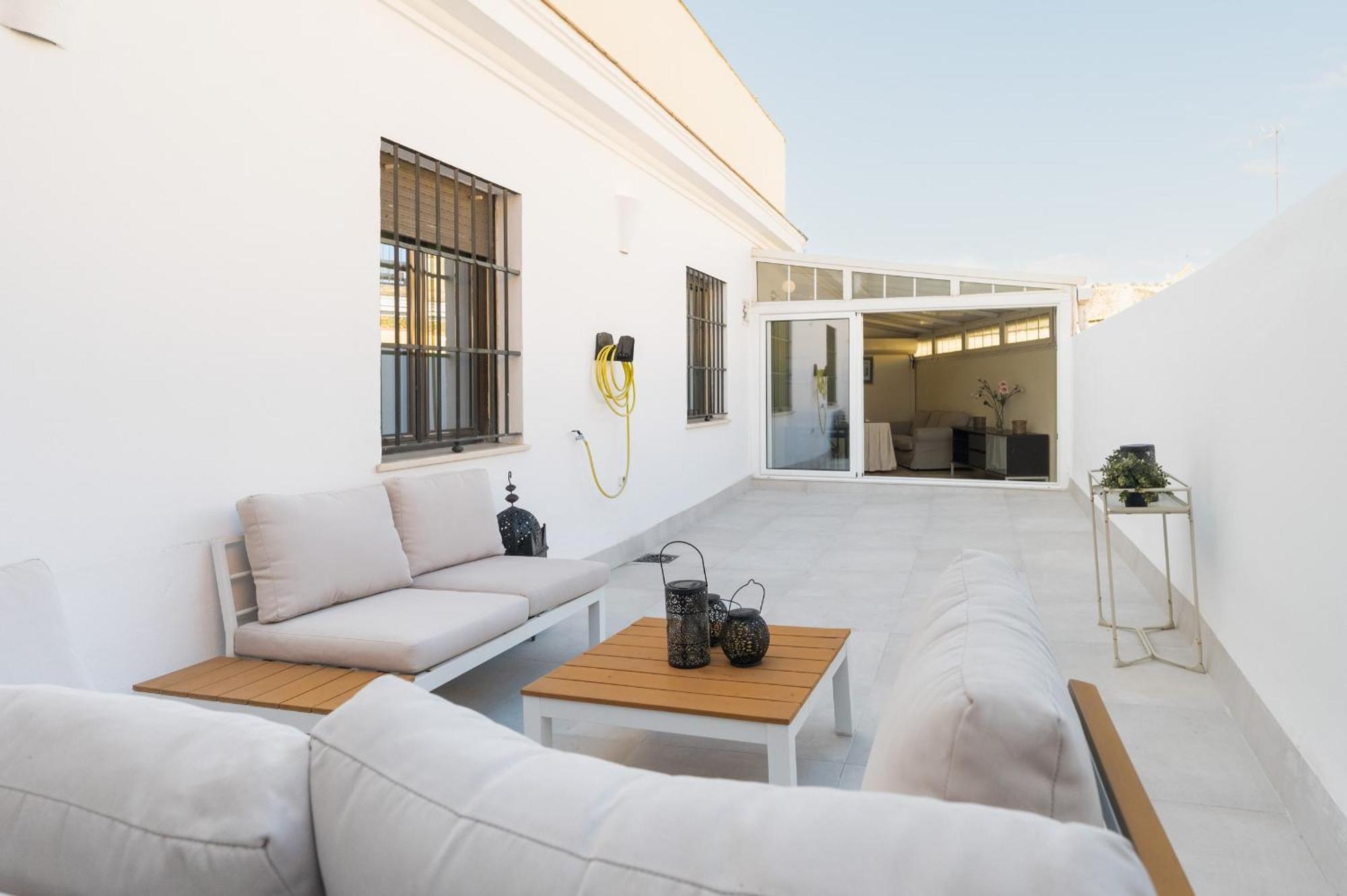 Wide With Terrace & Parking- 3Bd 2Bth- Alfalfa Sevilla Buitenkant foto