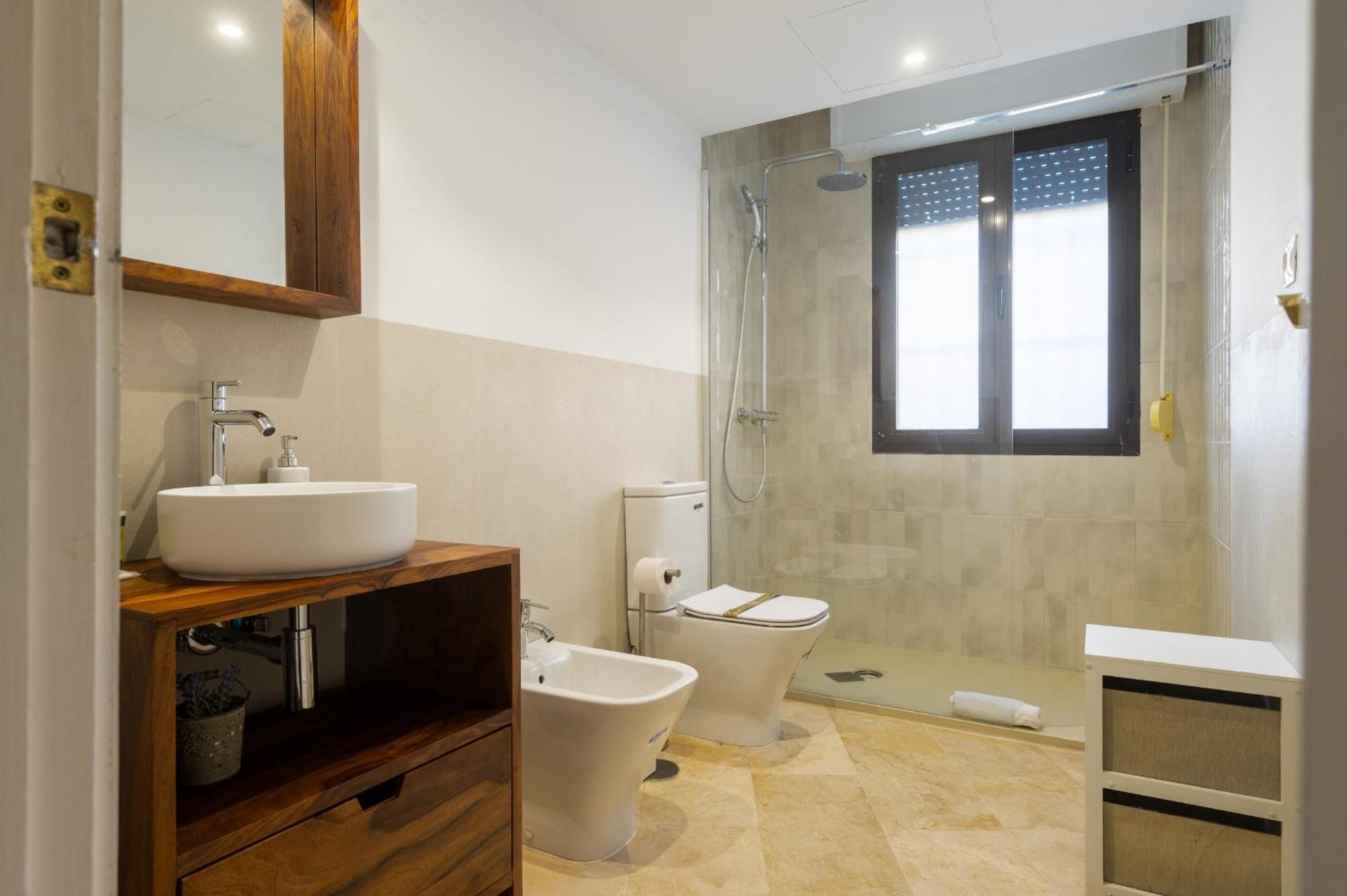 Wide With Terrace & Parking- 3Bd 2Bth- Alfalfa Sevilla Buitenkant foto